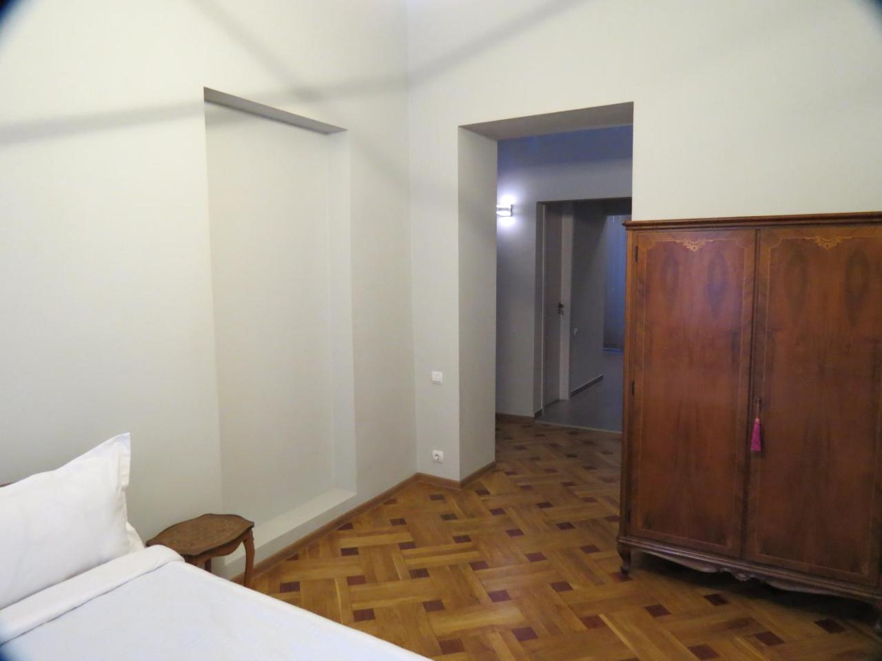 Three Rooms Apartment Тбілісі Екстер'єр фото