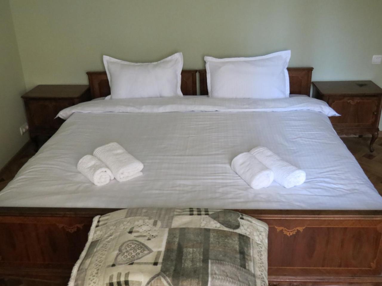 Three Rooms Apartment Тбілісі Екстер'єр фото